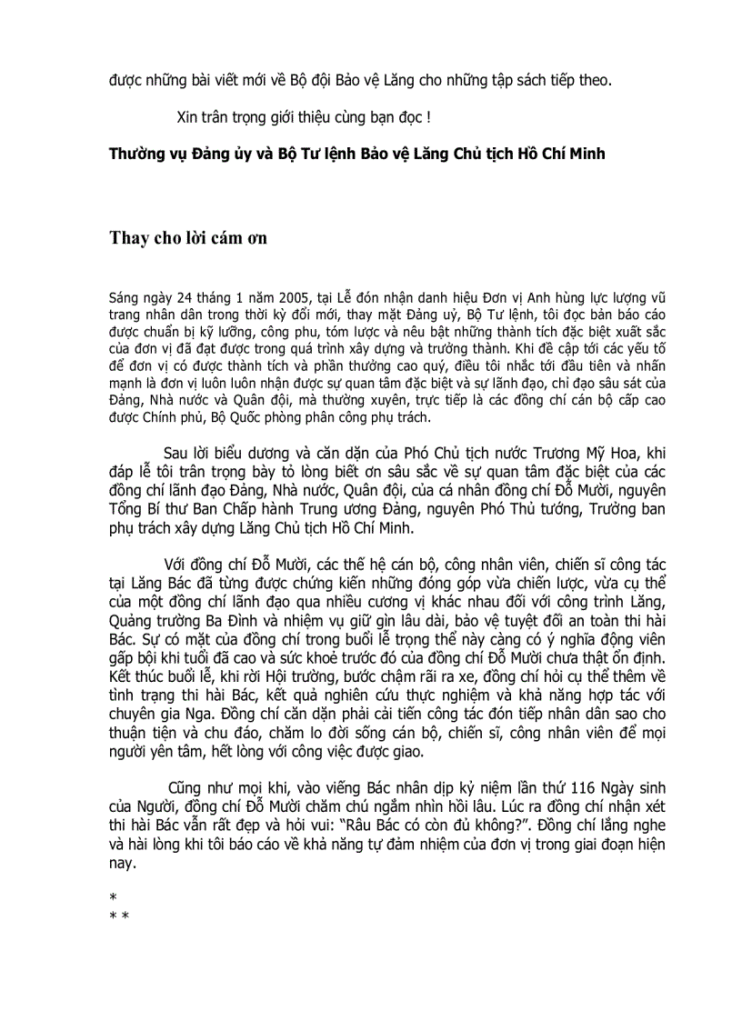 image for page Bên Lăng Bác Hồ