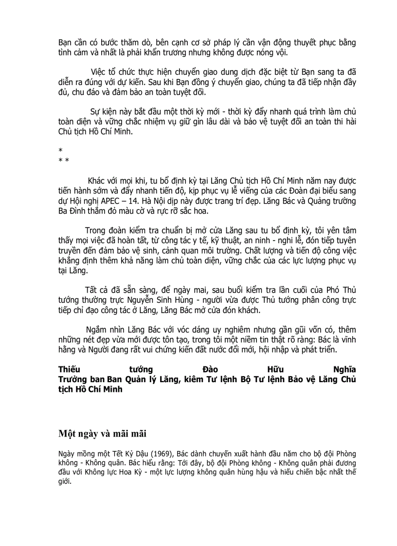 image for page Bên Lăng Bác Hồ