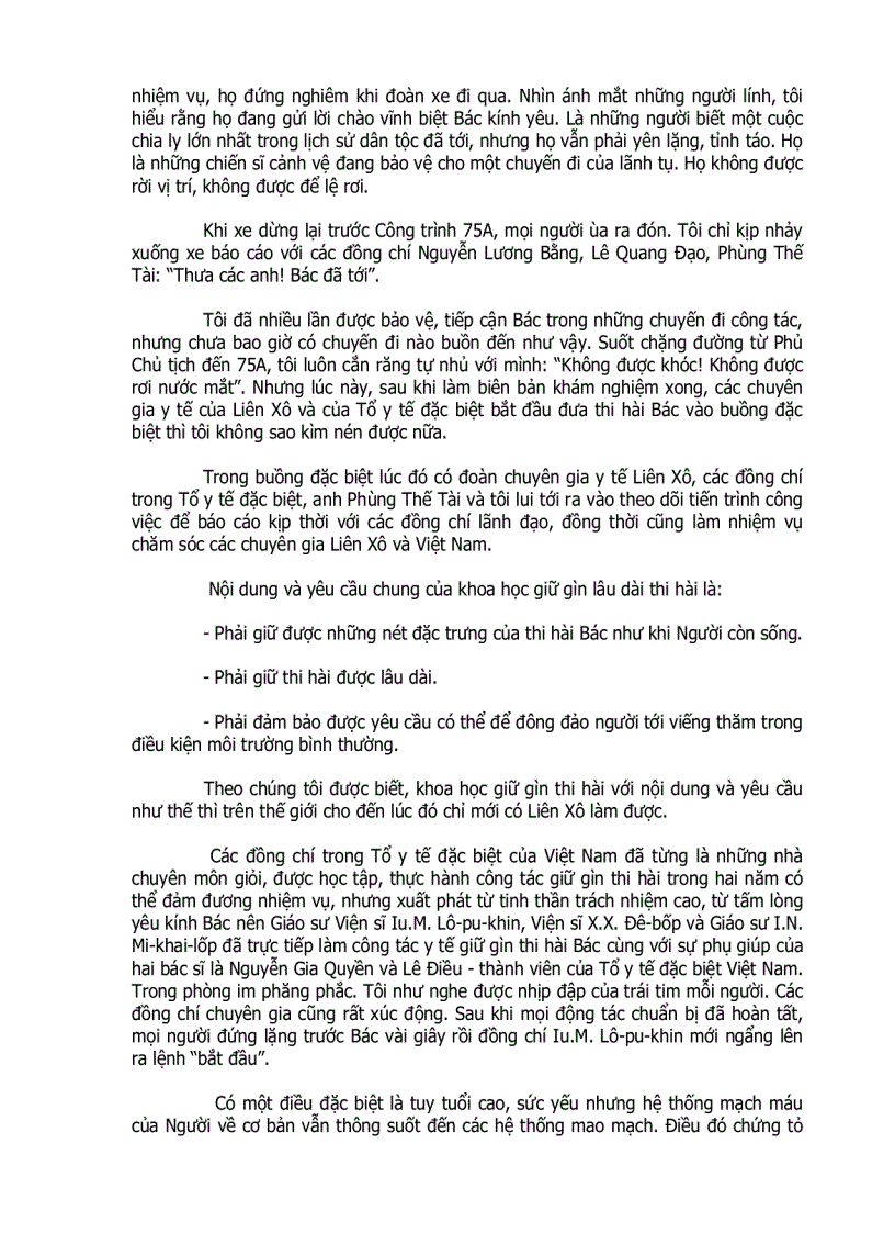 image for page Bên Lăng Bác Hồ