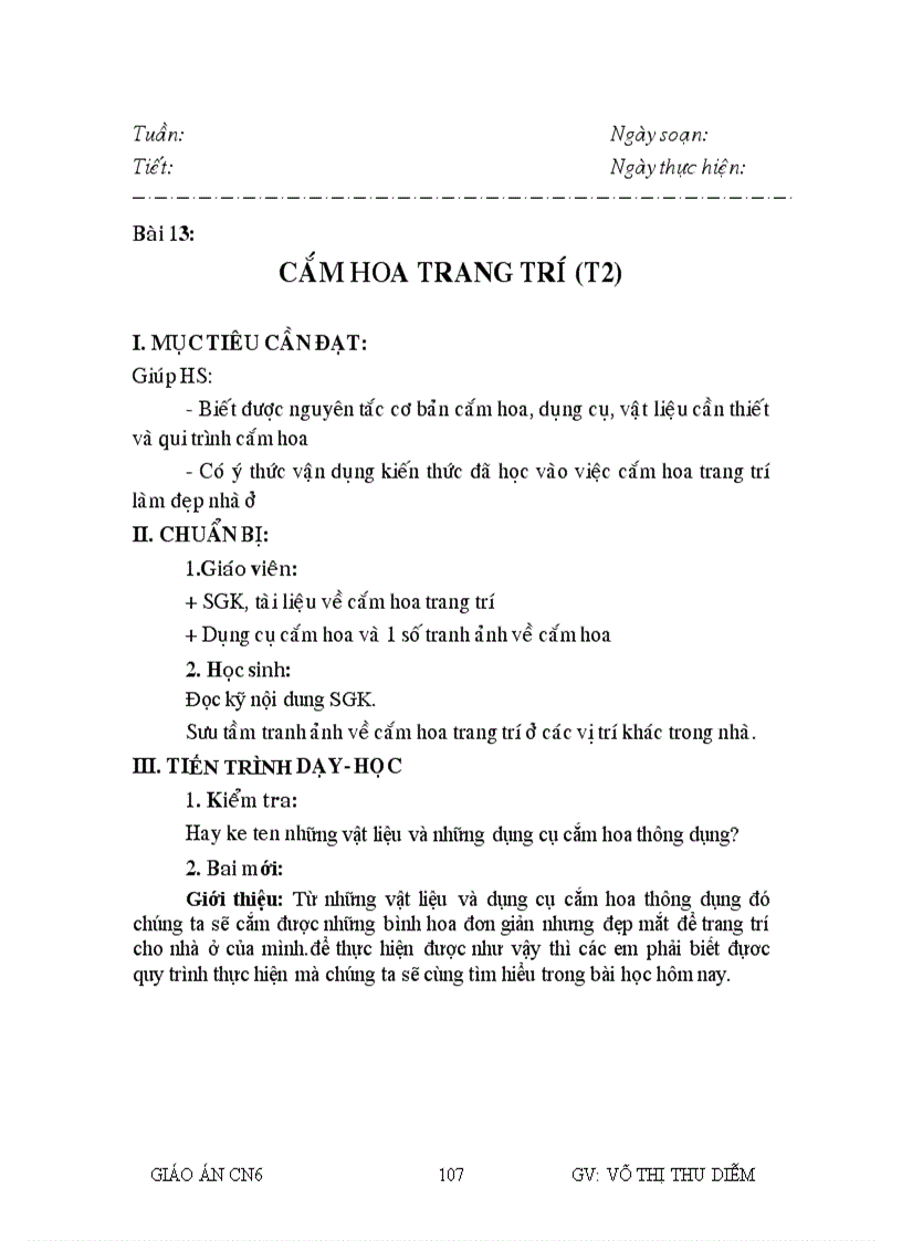 image for page Bài 13 cắm hoa trang trí