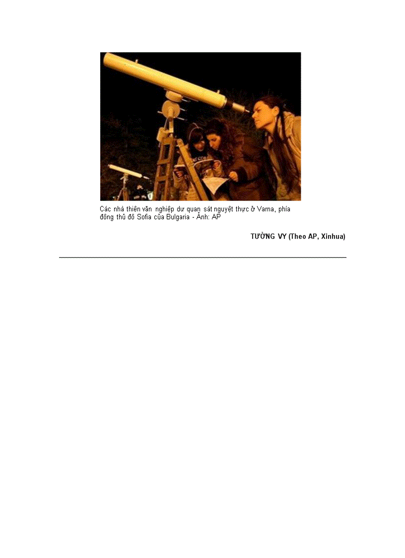 image for page Chùm ảnh nguyệt thực