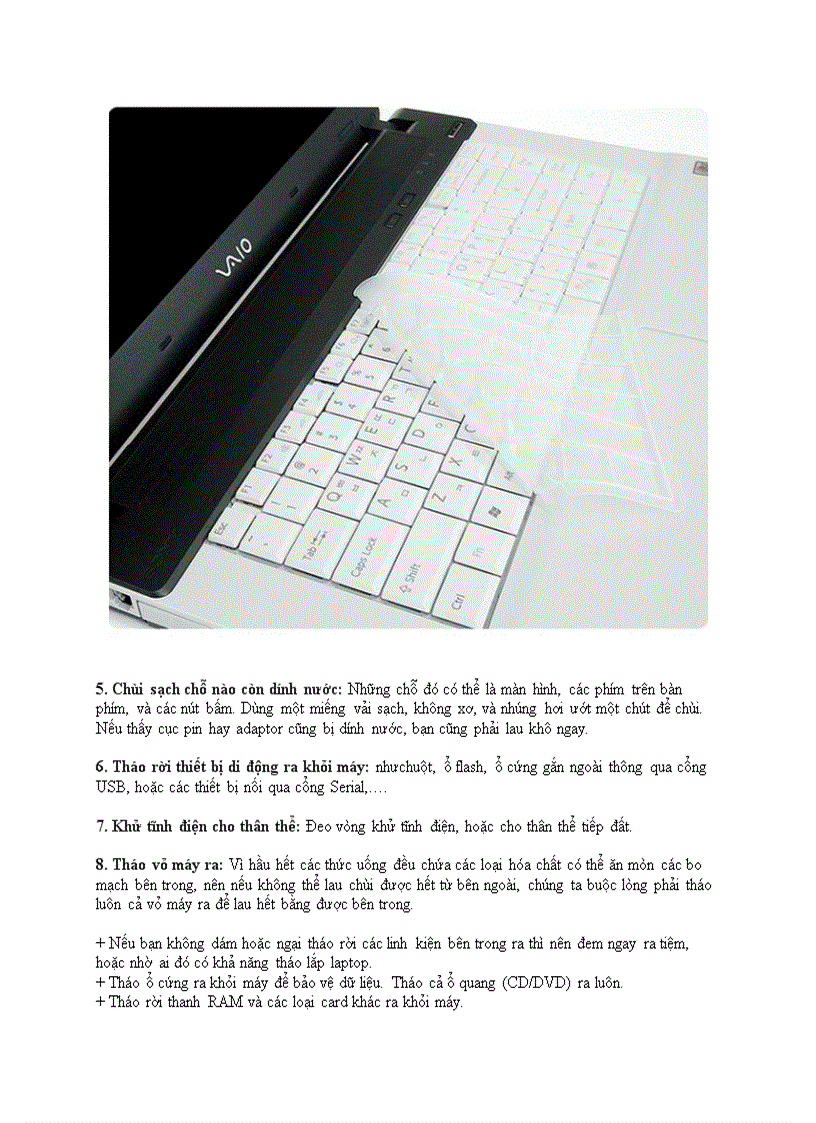 image for page Xử lý laptop khi bị dính nước