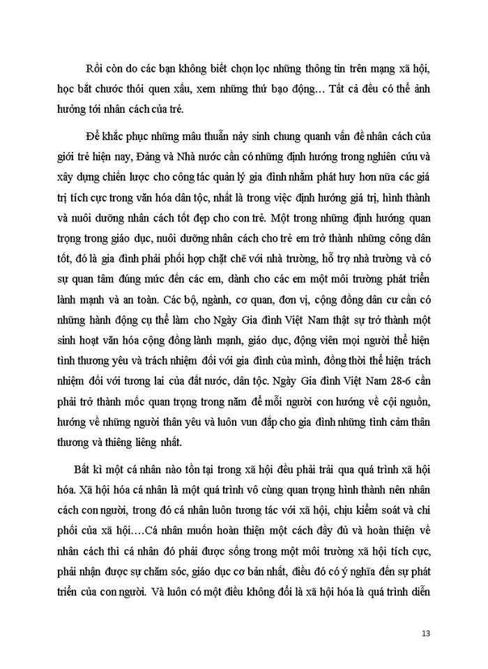 image for page Trong bốn nhóm nhân tố ảnh hưởng đến quá trình xã hội hóa cá nhân gia đình nhà trường các nhóm xã hội và thông tin đại chúng Theo quan điểm của anh chị nhân tố nào là nhân tố quyết định đến quá trình XHH của thế hệ trẻ